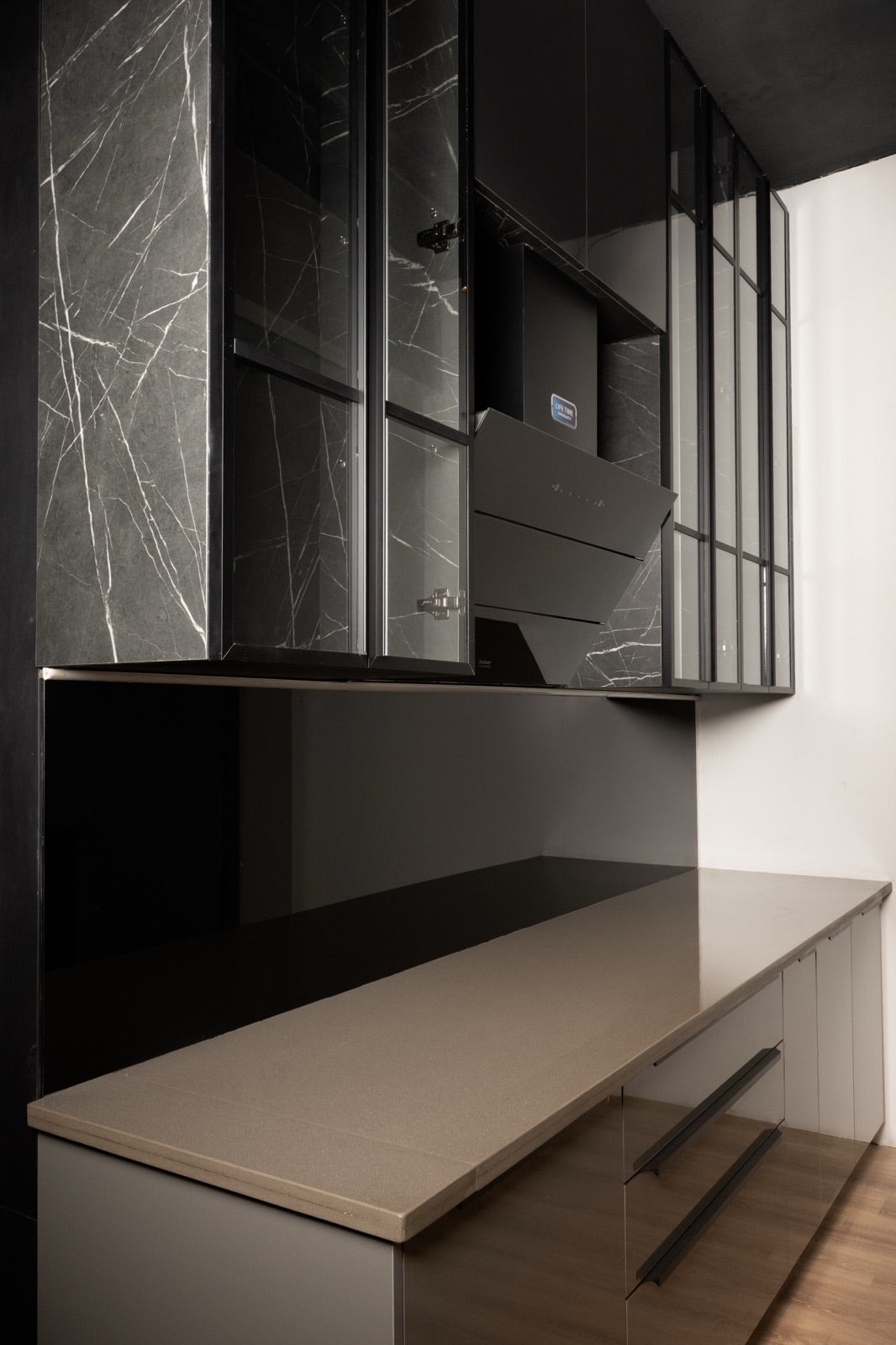 TV and media units